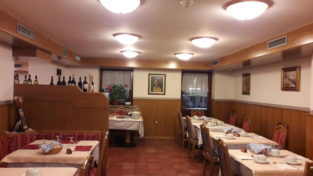Hotel Edelweiss Passo del Tonale Exterior photo
